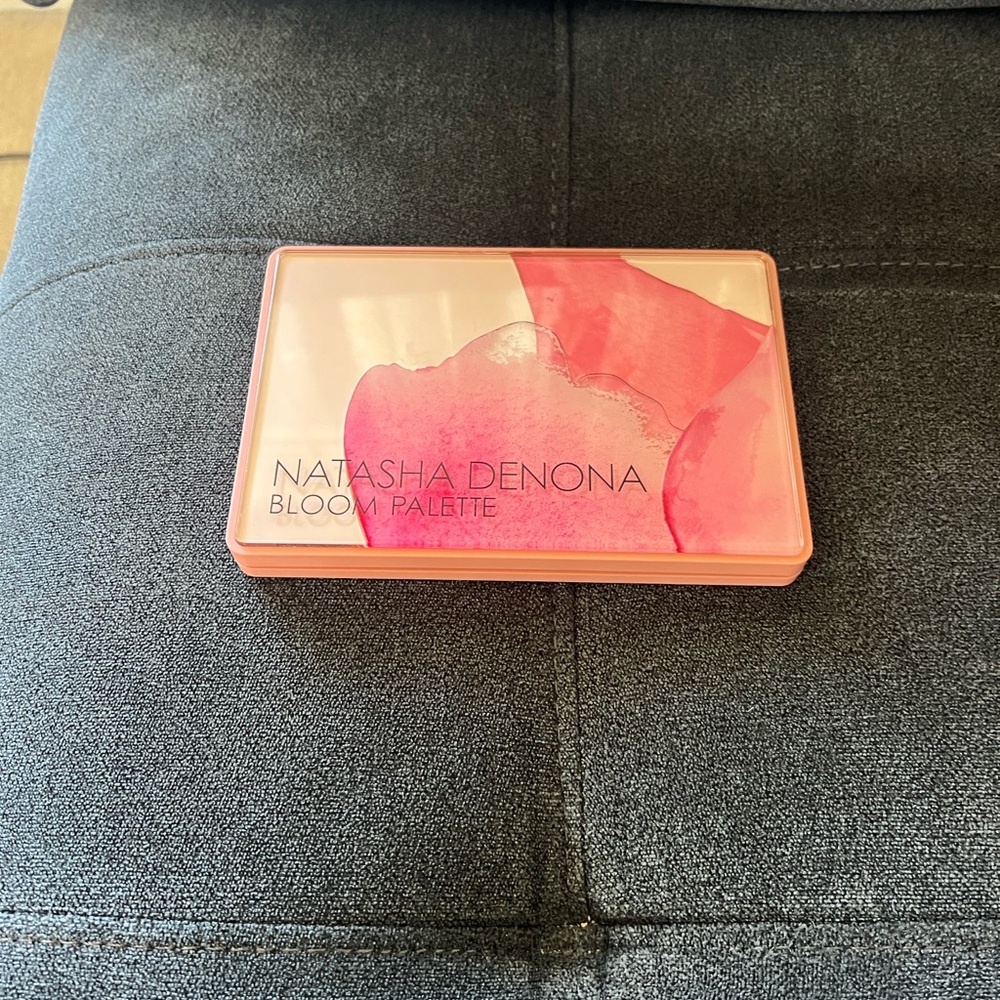 Natasha Denona Bloom Palette with Pink Hues